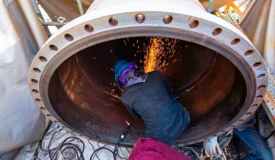 ¿Qué tipos de materiales se utilizan en la calderería industrial?