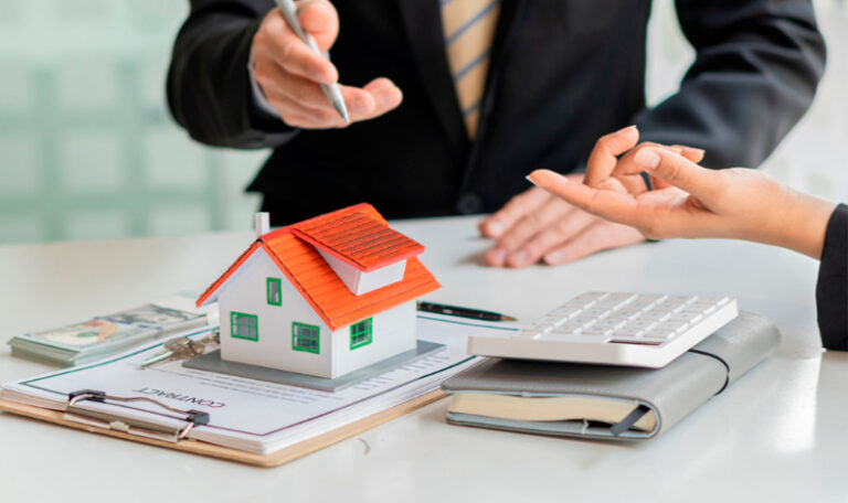 Qué hacer con la casa en un divorcio: pasos para venderla